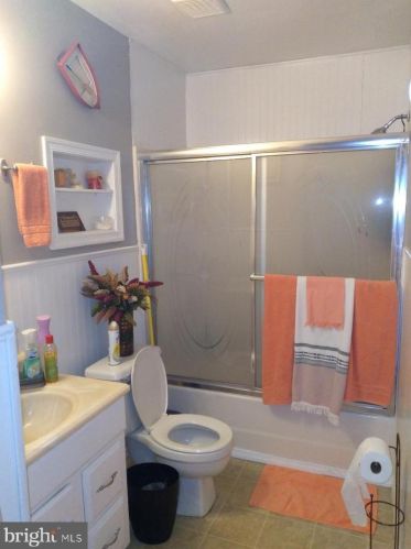 1170 Tristram Cir, West Deptford NJ 08051-2262 exterior