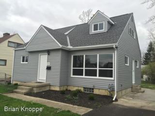 4232 Mayflower Blvd, Columbus OH  43213-2366 exterior