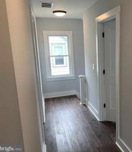 645 Delaware St, West Deptford NJ  08096-1576 exterior