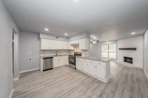 2709 Ivanridge Ln, Garland TX 75044-4617 exterior