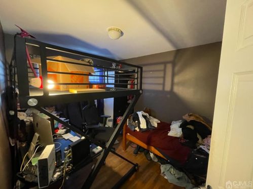 50 Spruce St, Carteret NJ 07008-2429 exterior