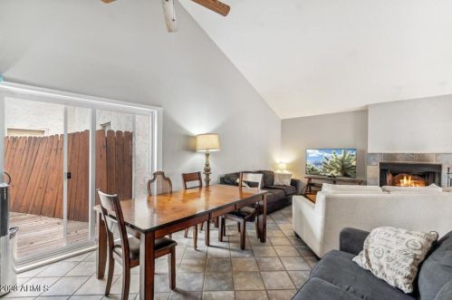 13813 42nd St, Phoenix AZ  85032-5853 exterior