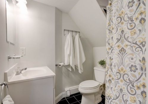 20 Amherst St, Arlington MA 02474-3408 exterior