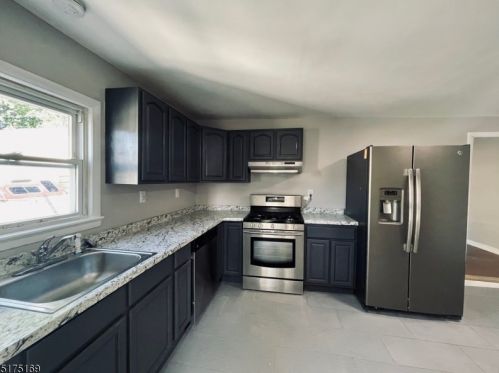 28 Watchung Ave, Belleville NJ  07109-1114 exterior