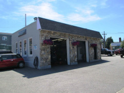 2078 Commonwealth Ave, Newton, MA 02466-2002