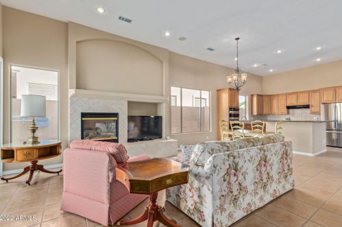 3308 Briarwood Ter, Phoenix AZ 85048-0152 exterior