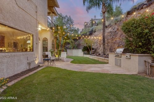 14461 15th Ave, Phoenix AZ  85023-5176 exterior