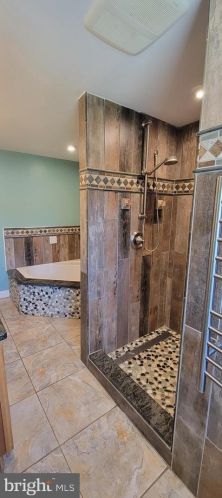 1859 Manhassett Ave, West Deptford NJ 08096-4307 exterior