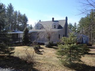 234 Deland Rd, Royalston MA  01368-6802 exterior