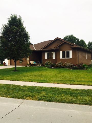 20918 Mcclellan Cir, Gretna, NE 68028-3991