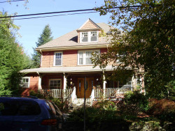 48 Oxford Rd, Newton, MA 02459-2405