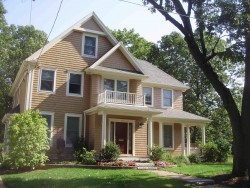 157 Dickerman Rd, Newton, MA 02461-1339