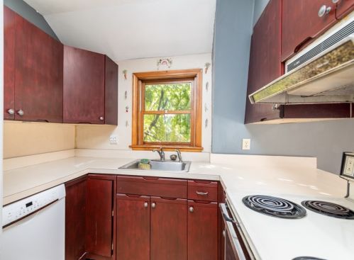 68 Elm St, Quincy MA 02169-5443 exterior