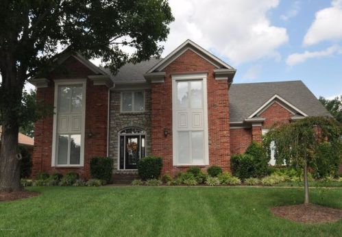 1025 Garden Creek Cir, Louisville, KY 40223-2692