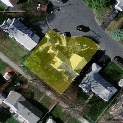 16 Cavanaugh Path, Newton MA 02459-3702 aerial view