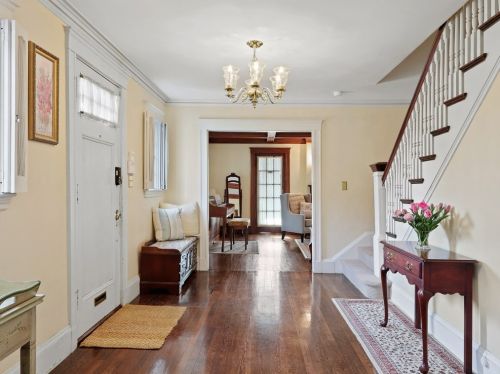 29 Furber Ln, Newton MA 02459-1503 exterior