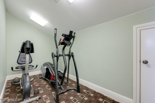 5621 Calle Camelia, Phoenix AZ 85018-4617 exterior