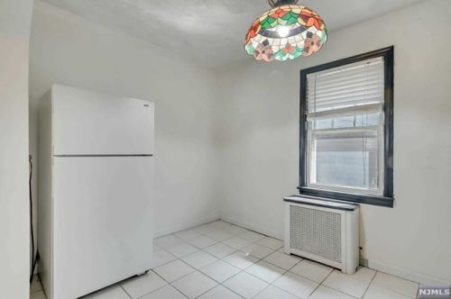 410 Davis Ave, Kearny NJ 07032-3510 exterior