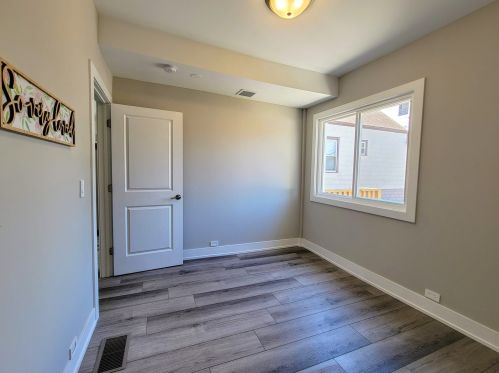 1516 Elmwood Ave, Forest View IL  60402-1304 exterior