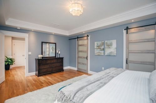 77 Hodge Rd, Arlington MA  02474-1933 exterior