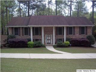 2111 Flowerwood Dr, Birmingham, AL 35244-1104