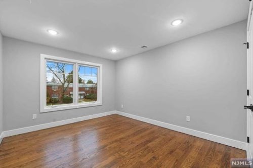 628 Knickerbocker Rd, Cresskill NJ  07626-1023 exterior