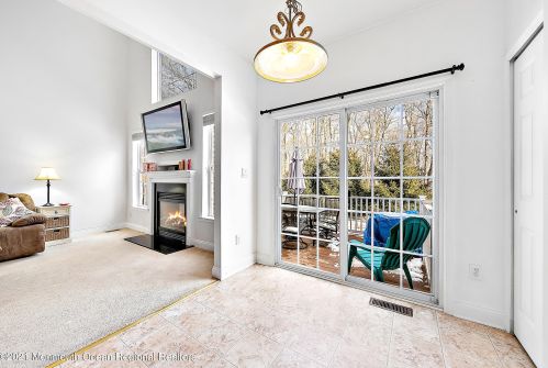 19 Brookfield Dr, Jackson Twp NJ 08527-3865 exterior