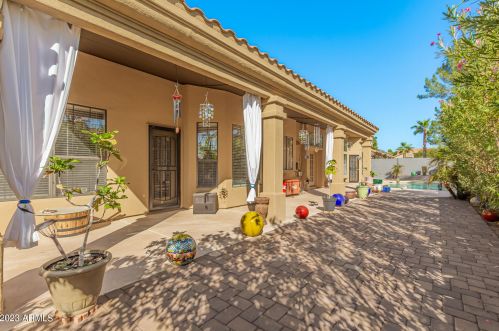 1149 Beverly Ln, Phoenix AZ 85032-3409 exterior