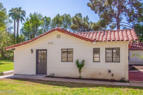 6532 Central Ave, Phoenix AZ  85012-1140 exterior