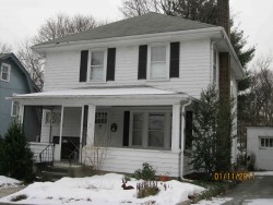 26 Kensington Ave, Newton, MA 02465-1314