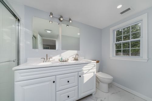 15 Sidney Rd, Harwich MA  02645-1223 exterior