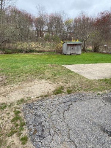 71 Burrill Ave, East Bridgewater, MA 02324-2727