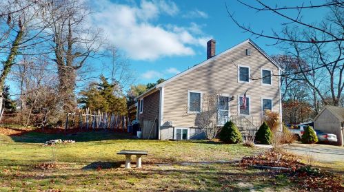 20 Union St, Yarmouth, MA 02664-4564