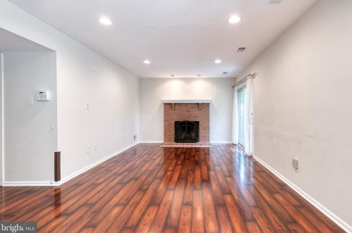 6645 Windsor Ct, Columbia MD 21044-4147 exterior