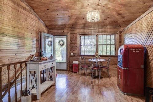 641 Harris Ln, Gallatin, TN 37066-8513