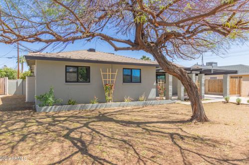 3407 44th Pl, Phoenix AZ  85018-6025 exterior