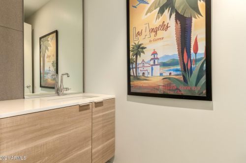 2300 Campbell Ave, Phoenix AZ  85016 exterior