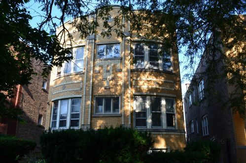 1934 Grove Ave, Forest View, IL 60402-1791