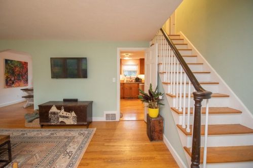 51 East St, South Hadley MA  01075-2115 exterior