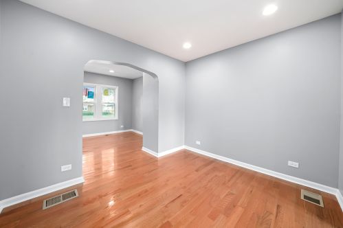 3713 Oak Park Ave, Forest View IL 60402-3902 exterior