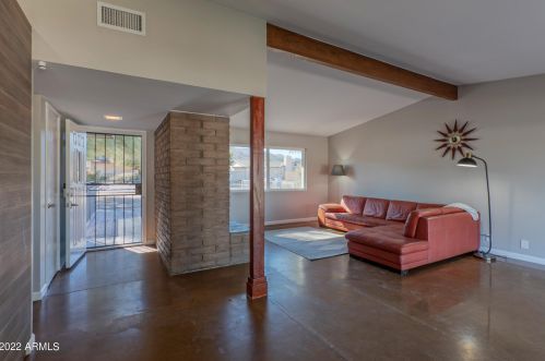 1612 Euclid Ave, Phoenix, AZ 85042-8056