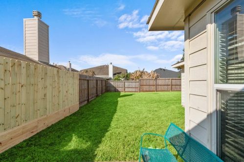 18134 Brightwood Park Ln, Richmond TX 77407-2293 exterior