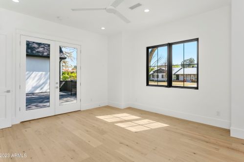 222 Belmont Ave, Phoenix AZ  85021-7229 exterior