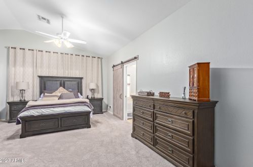 2029 Angela Dr, Phoenix AZ 85032-2351 exterior