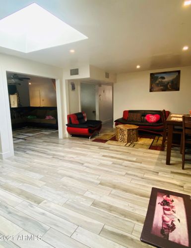 4109 Catalina Dr, Phoenix AZ 85031-3841 exterior