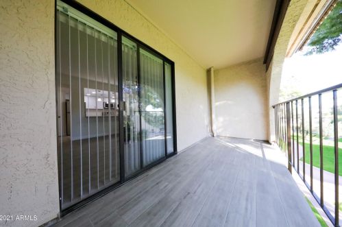 3033 Devonshire Ave, Phoenix AZ  85016-5894 exterior