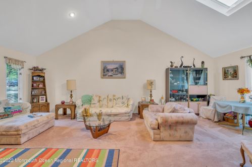 2 Neal St, Jackson Twp NJ exterior