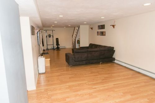 268 Jackson St, Newton MA 02459-2511 exterior