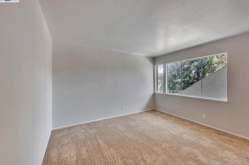 264 Chumalia St, San Leandro, CA 94577-3758