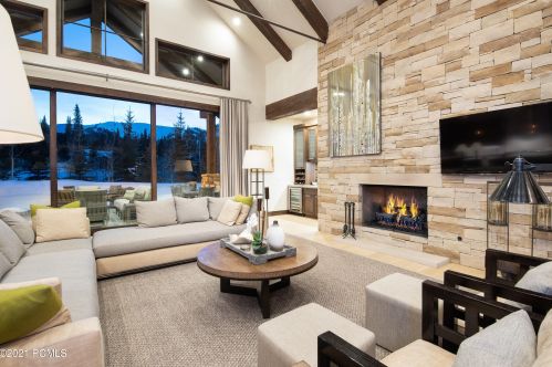 229 White Pne Cyn Rd, Park City UT 84060-6506 exterior